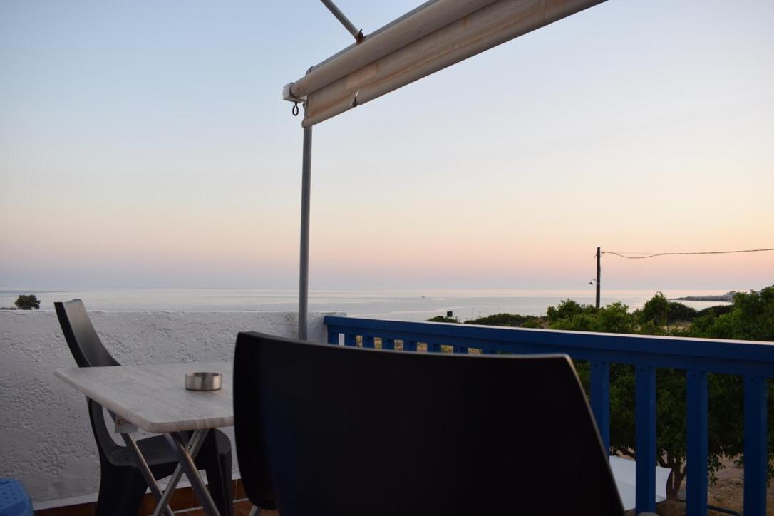 Katovigli Seaview Apartment Makrýgialos 외부 사진
